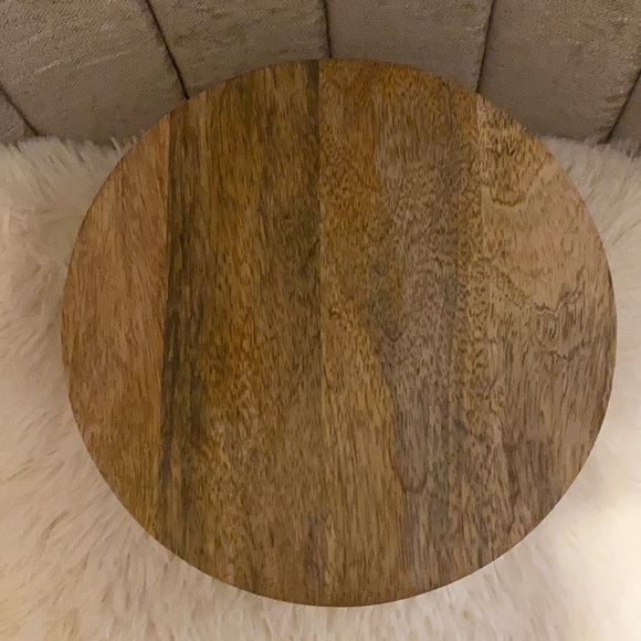 Wooden Riser - Picture 2 of 5